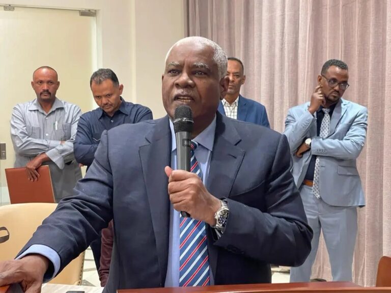 الفريق-أحمد-ابراهيم-علي-مفضل-المدير-العام-لجهاز-المخابرات-العامة