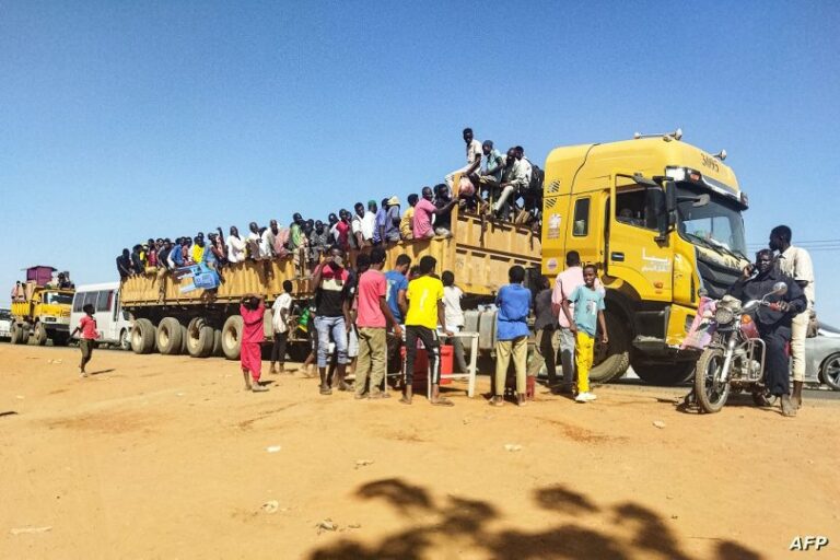 نزوح المواطنين إلى الدمازين