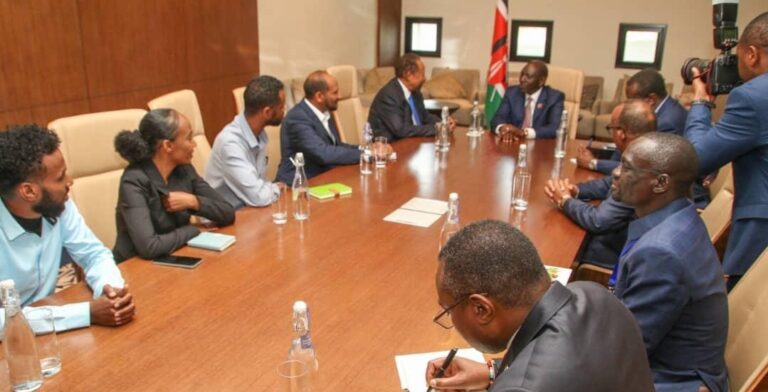 وفد تقدم يلتقي الرئيس الكيني