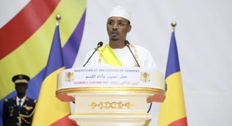 محمد إدريس دبي