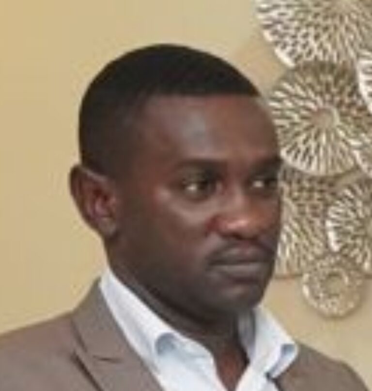 الصادق سالم