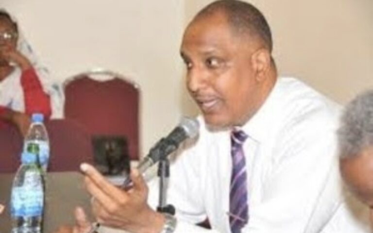 دكتور الوليد مادِبو