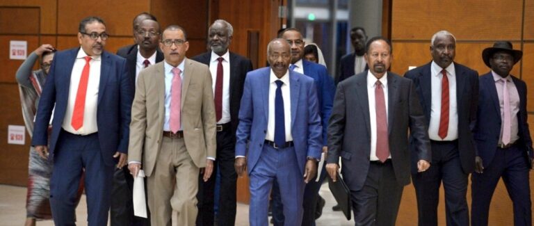 قيادات تقدم