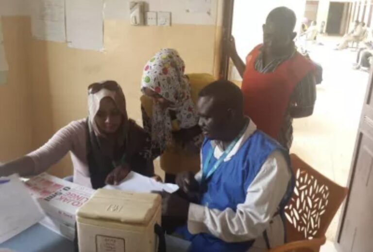 تطعيم الاطفال