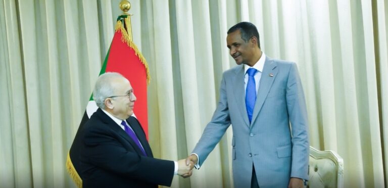 حميدتي ومبعوث الأمم المتحدة