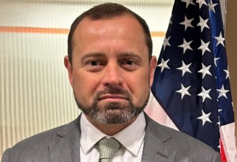 المبعوث توم بيرييلو