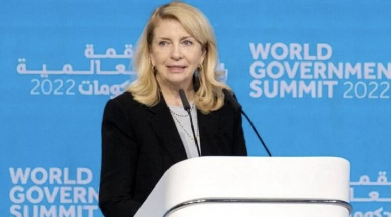 كاثرين راسل