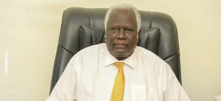 البروفيسور أبدينغو أكوك كشول.