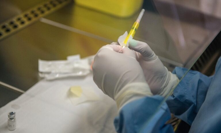 SAFRICA-HEALTH-AIDS-VACCINE