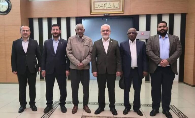 نافع والكردي