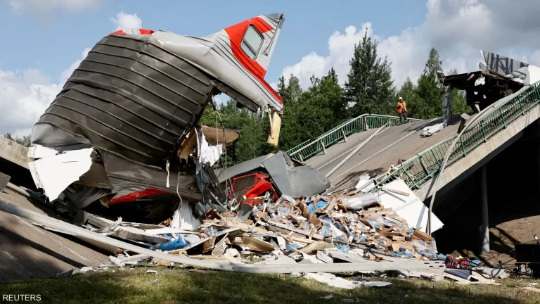 روسيا- انهيار جسري بريانسك وكورسك ناجم عن أعمال إرهابية