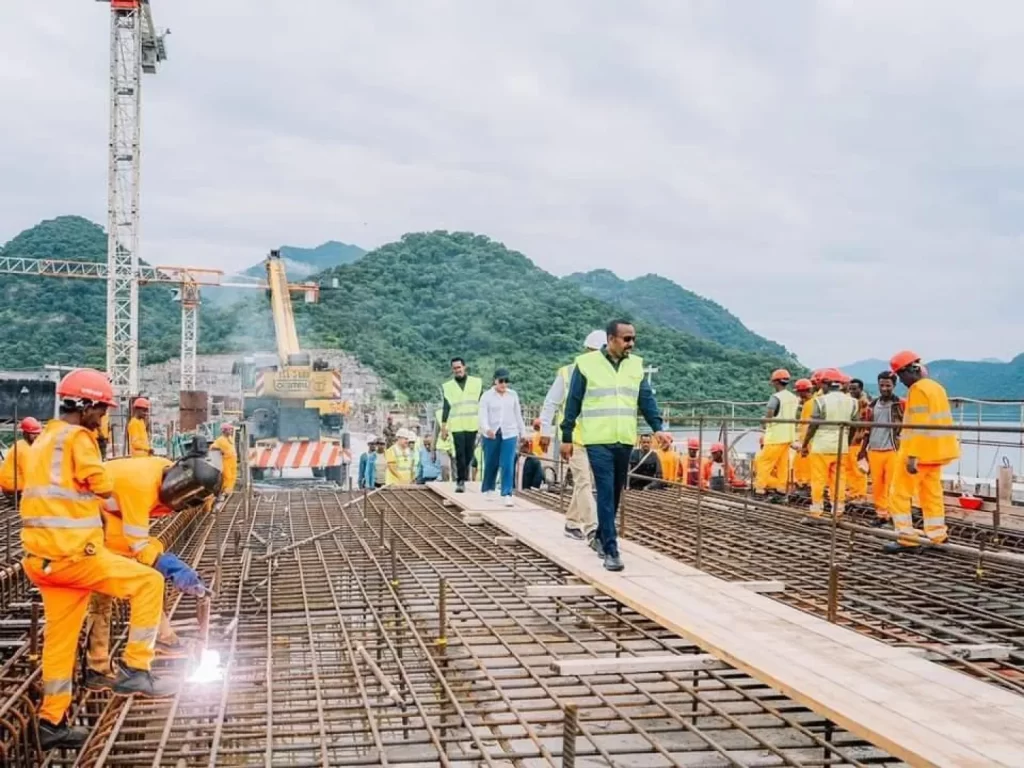 رئيس وزراء إثيوبيا يعلن تدشين «سد النهضة» في سبتمبر