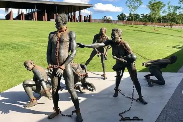 عبودية-1725185360