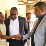 رئيس الوزراء يتفقد مركز الأطراف الصناعية بنيالا ويتعهد بمضاعفة قدرته التشغيلية ثلاث مرات