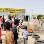 احتجاجات غاضبة بعبري: انسحاب أمني بعد مواجهات مع المستنفرين واقتحام منازل المحتجين