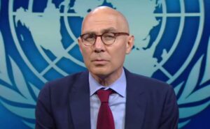 un
