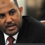 توقيف أحمد عبد الله في الإمارات .. يسلط الضوء على شبكات إمداد السلاح والطائرات المسيرة المتهمة بتغذية حرب السودان