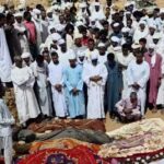فيديو | مأساة غرة الزاوية: تشييع 37 مدنياً قتلوا في قصف استهدف مبنى المحكمة وسط مشاهد من الحزن والدمار