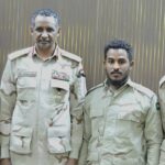 الرئيس يلتقي ضباط الدفاع الجوي ويشيد بدورهم في إسقاط أكثر من 70 طائرة للجيش خلال الحرب